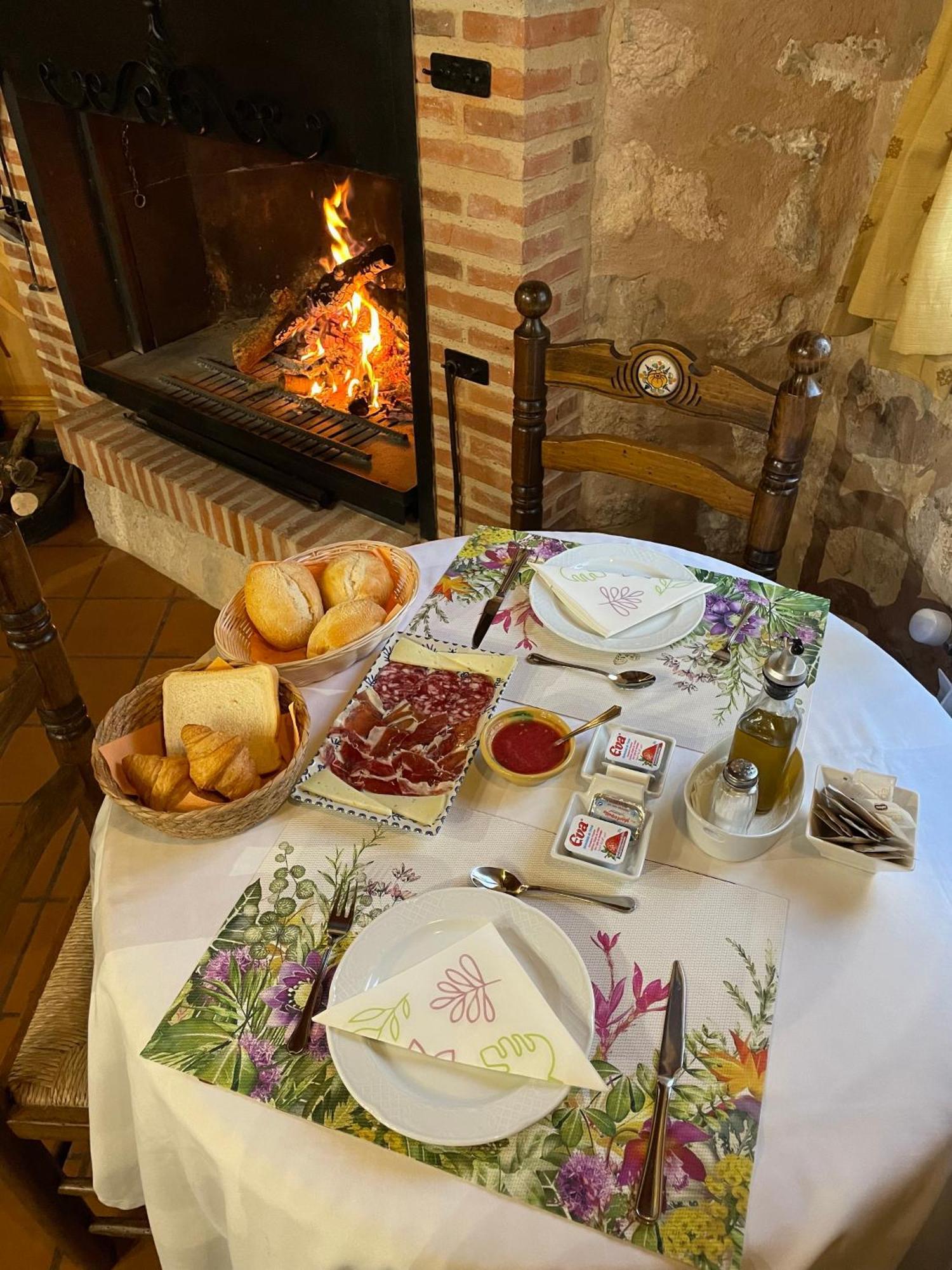 La Posada Del Hidalgo De Alarcón Extérieur photo